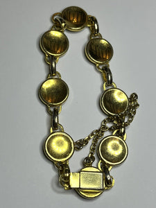 Vintage Toledo Demascene Spanish Gold Tone Leaf Bracelet Small Size