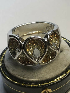 Vintage Rhodium Plated Cubic Zirconia Waves Ring