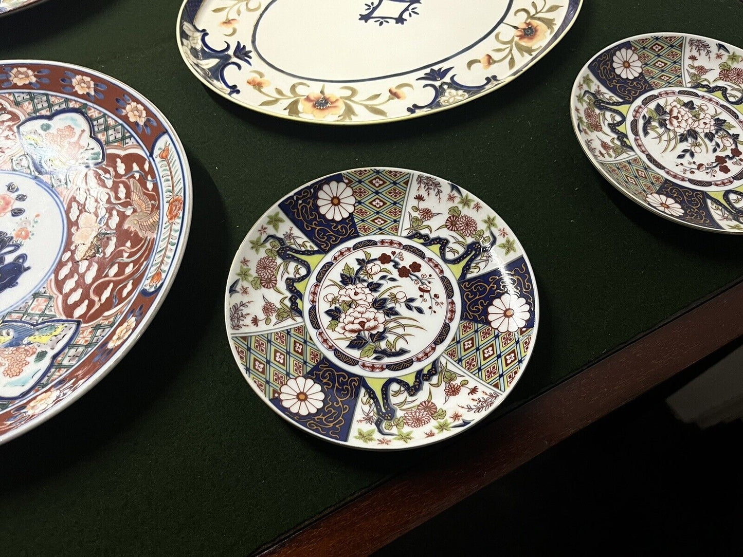 Japanese Plates. Collection of 6. We Ship Worldwide.