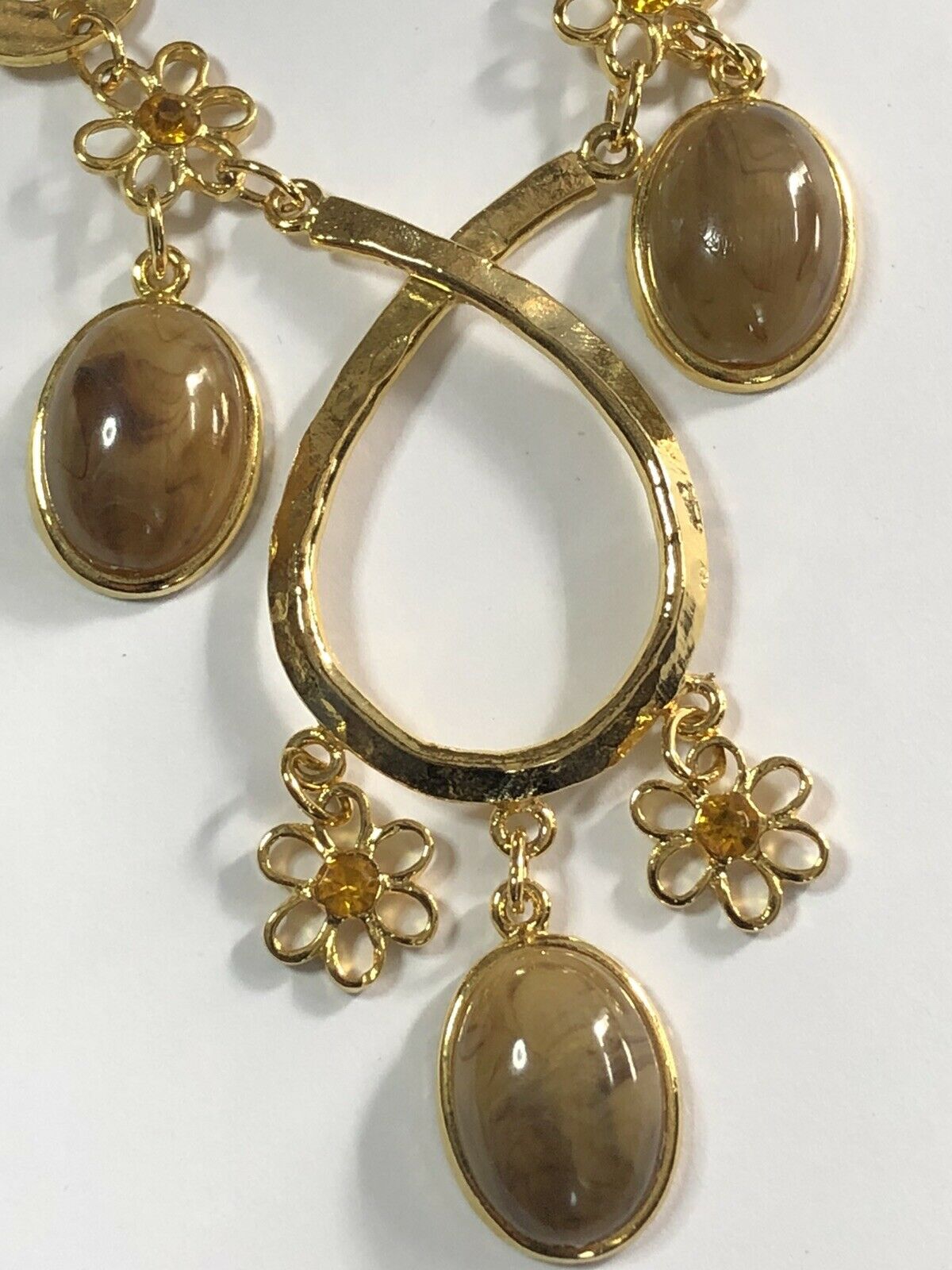 Vintage 1980s Gold Plated Unique Flowers Drop Necklace