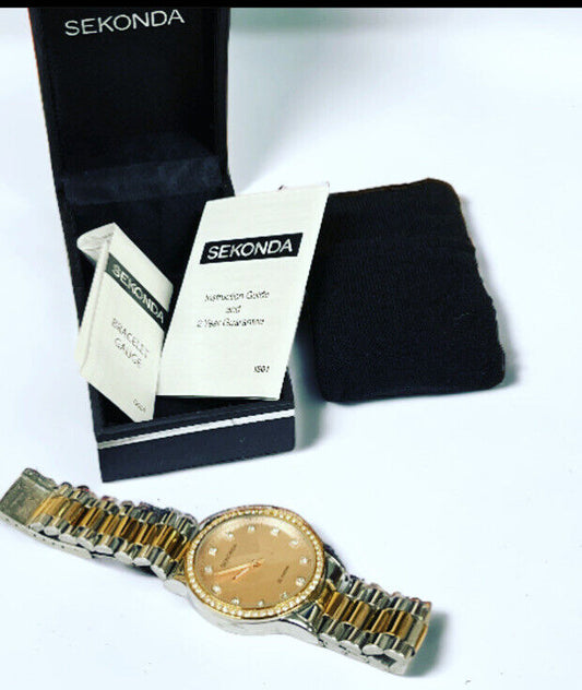 Vintage Ladies Sekonda Watch With Box & Papers