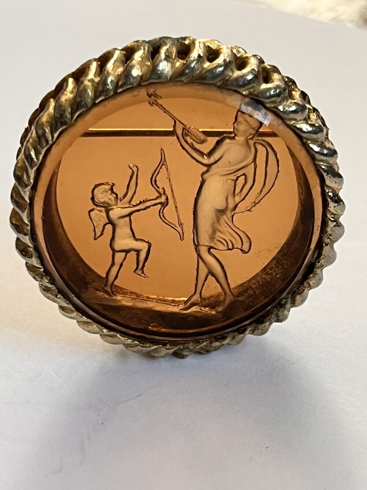 Vintage Goldette Glass Intaglio Cupid Gold Tone Brooch