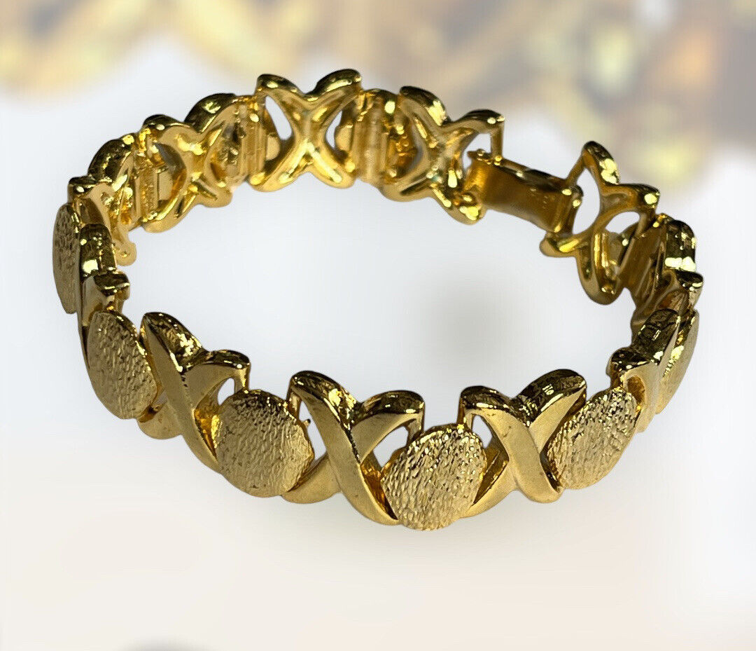Vintage  1980s Gold Plated Link Bracelet
