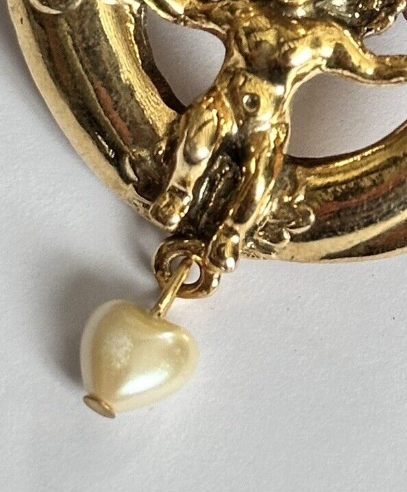 Vintage Gold Tone Faux Pearl Cherub Heart Brooch