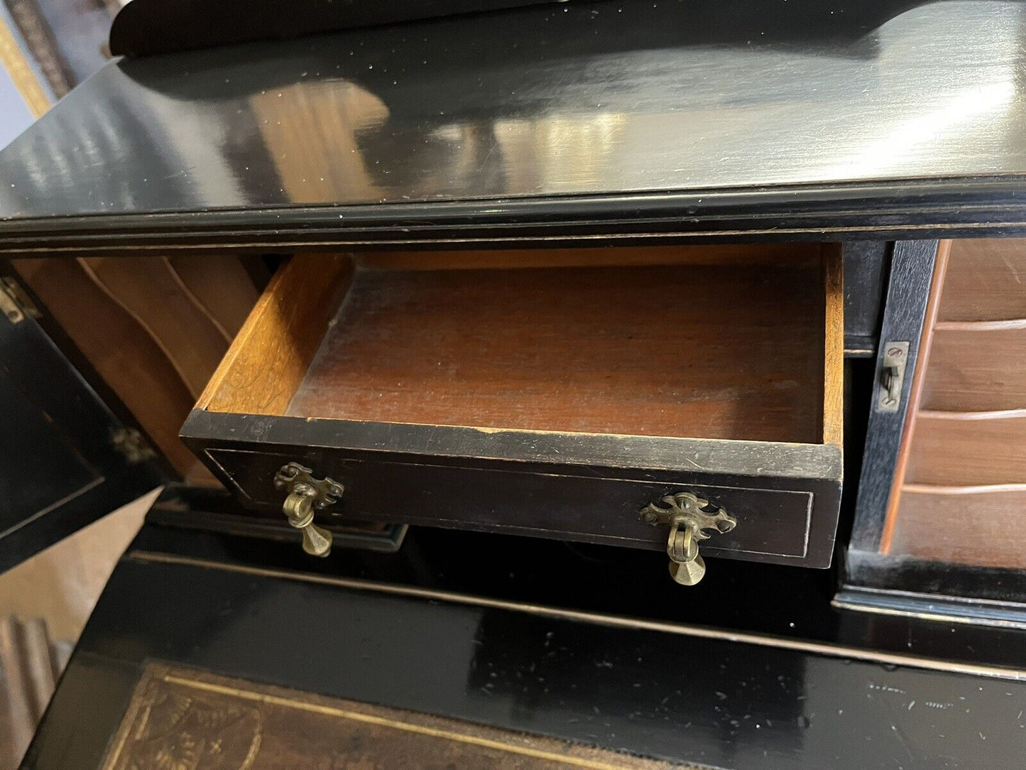 Aesthetic Movement Victorian Davenport Desk. Loads Of Storage.