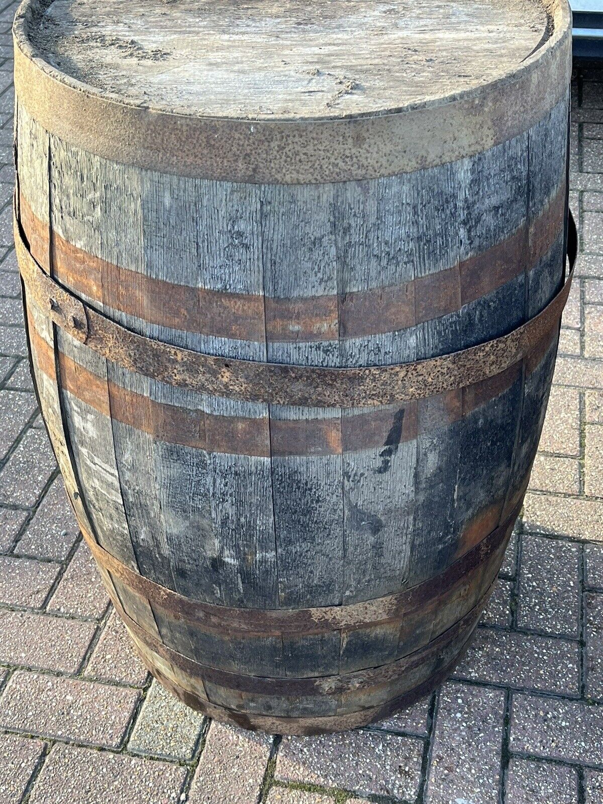 Oak Beer / Whisky Barrels. Full Size, Make Great Home Bar Tables. 5 Available.
