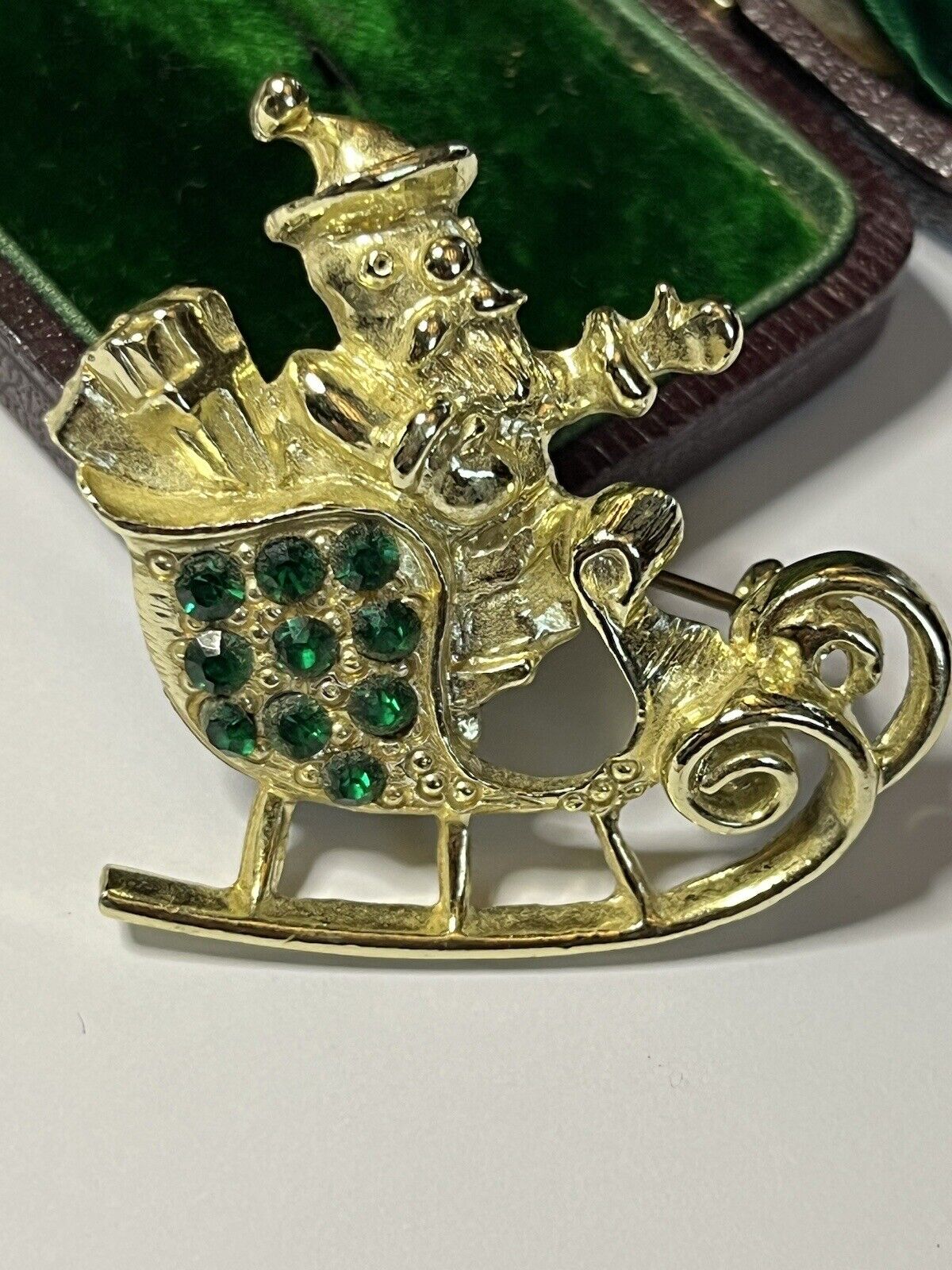 Vintage Dodge Signed Christmas Brooch