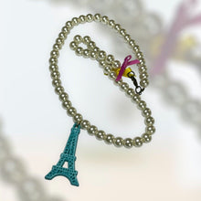 Vintage Faux Pearl Eiffel Tower Bows Necklace