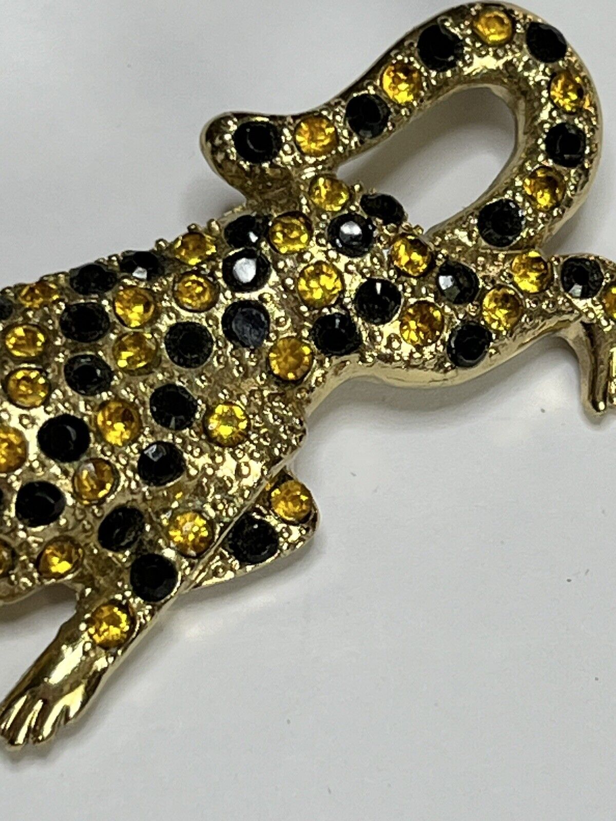 Vintage Gold Tone Leopard Diamanté Brooch