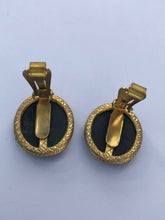 Vintage Hobe Signed Clip On Earrings