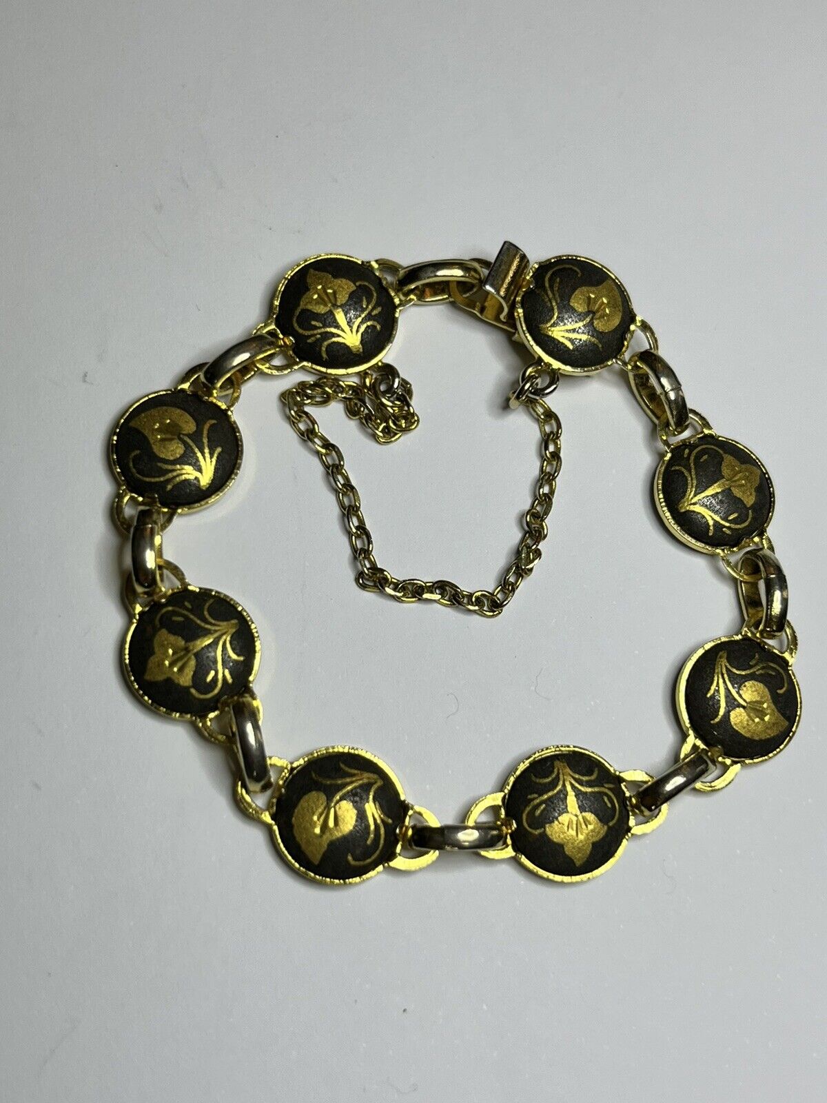 Vintage Toledo Demascene Spanish Gold Tone Leaf Bracelet Small Size