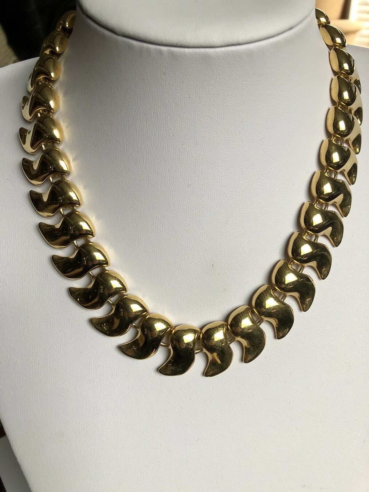 Vintage Signed Anne Klein Gold Tone Necklace