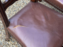 Mahogany Extending Dining Table & 6 Chairs. With 2 Leaves.