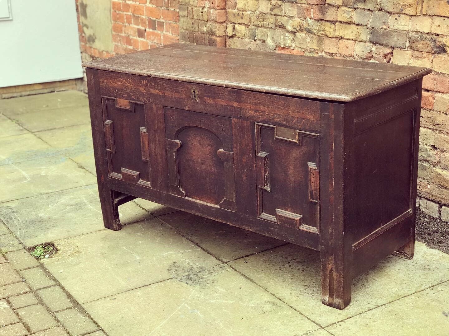 Antique Oak Chest / Trunk. 18th Century.