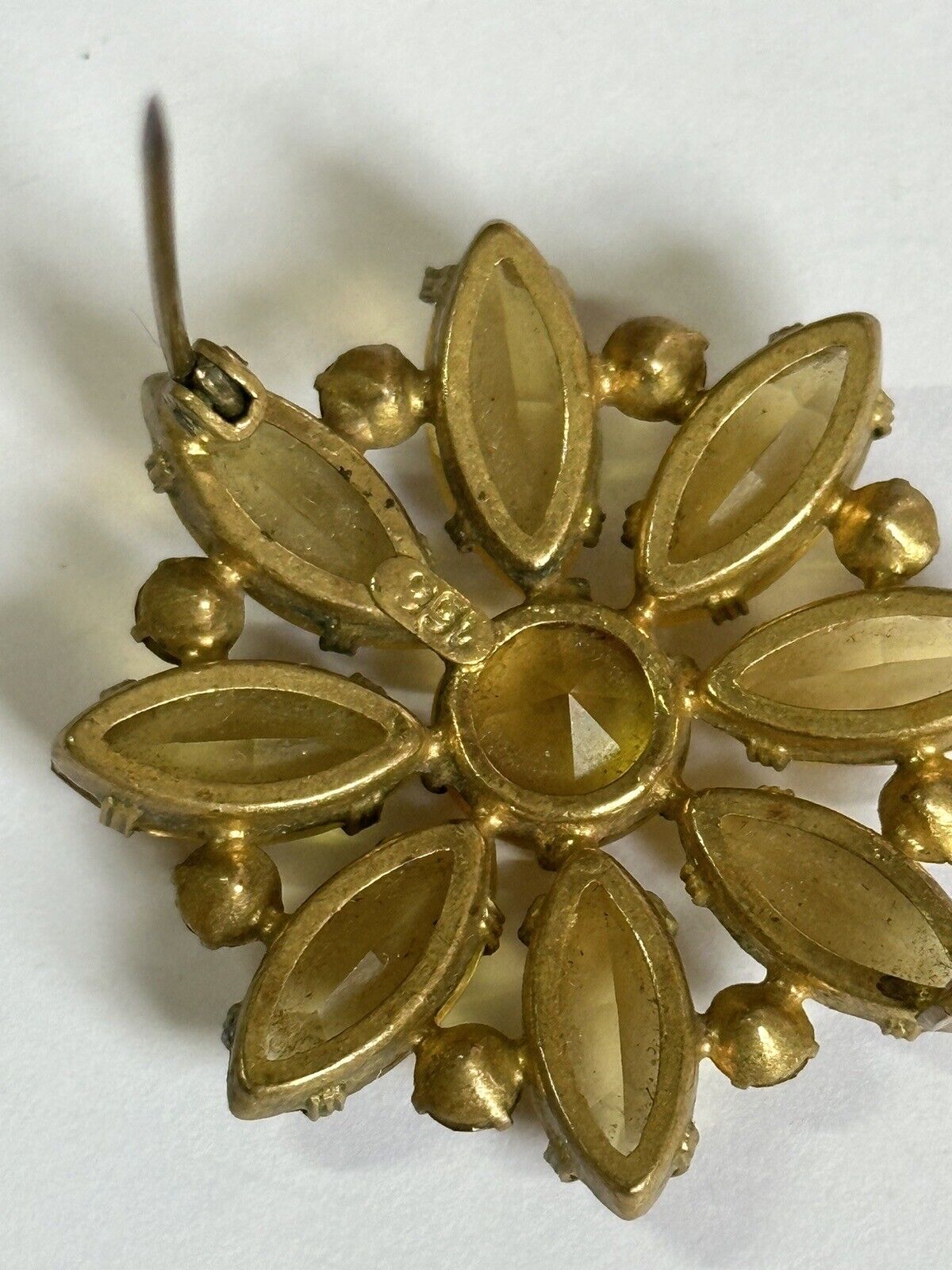 Vintage Old Yellow Glass Stone Flower Brooch
