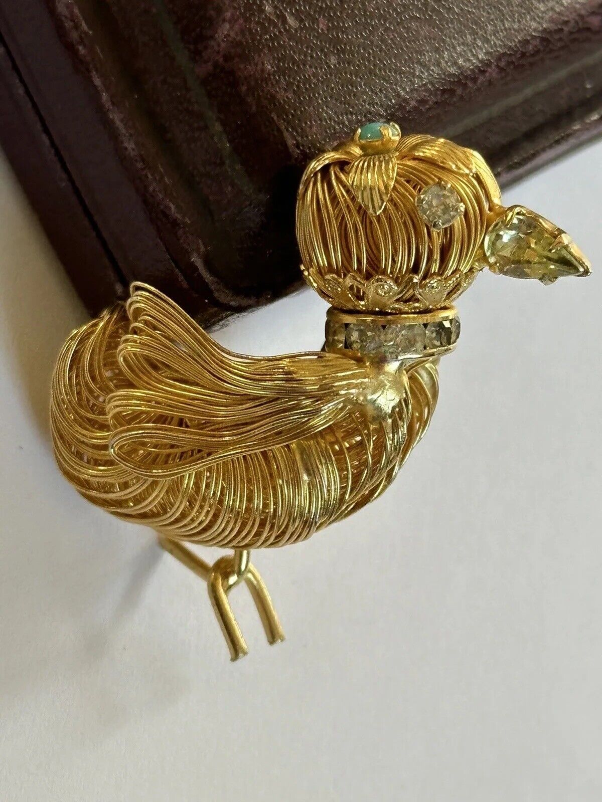 Vintage Gold Tone Wired Detailed Chick Brooch