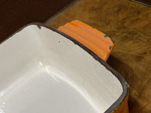 Le Creuset Cast Iron Roaster Dish.  We Ship Worldwide.