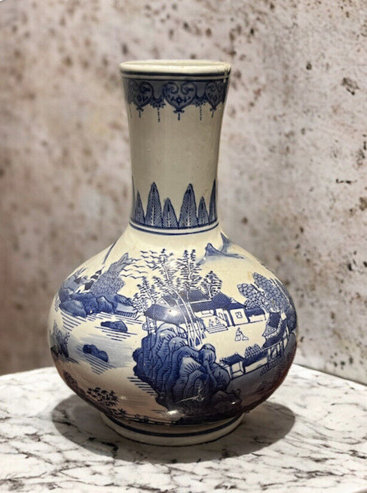 Chinese Vase Large & Impressive.