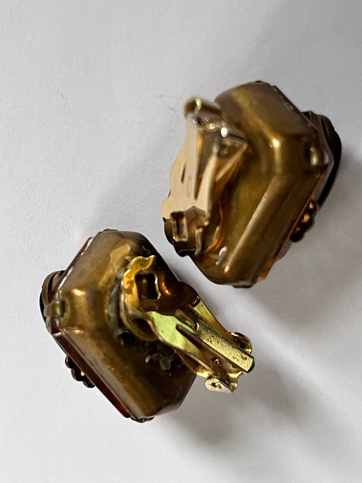 Vintage Gold Tone Clip On Earrings