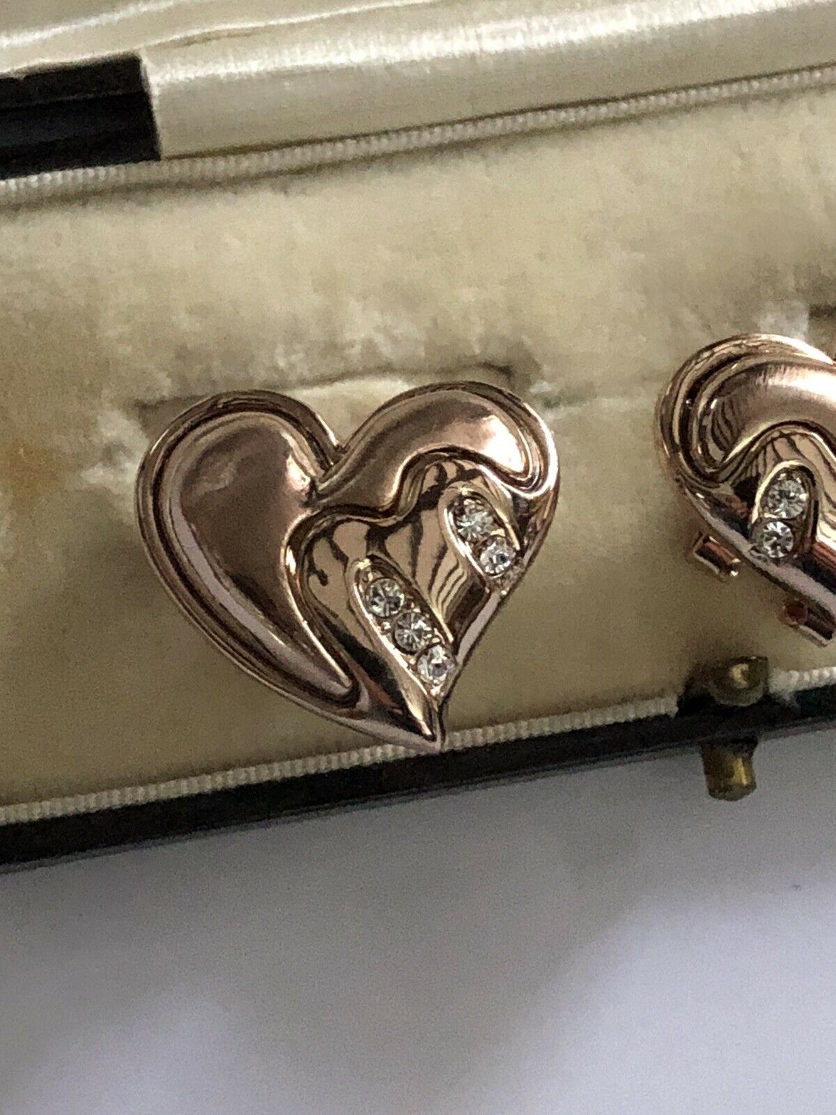 Vintage 1980s Rose Gold Plated Diamanté Heart Earrings