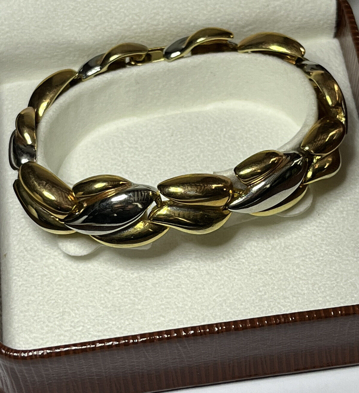 Vintage 3 Gold Tone Entwined Bracelet