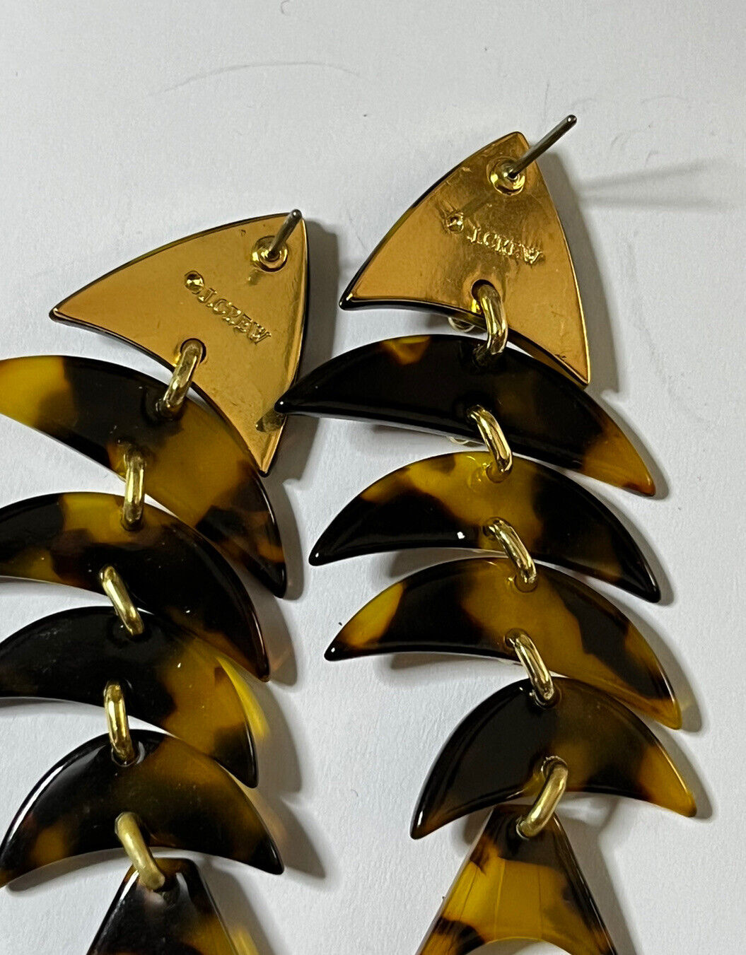 Vintage Designer J Crew Fishbone Acrylic Drop Earrings