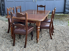 Mahogany Extending Dining Table & 6 Chairs. With 2 Leaves.