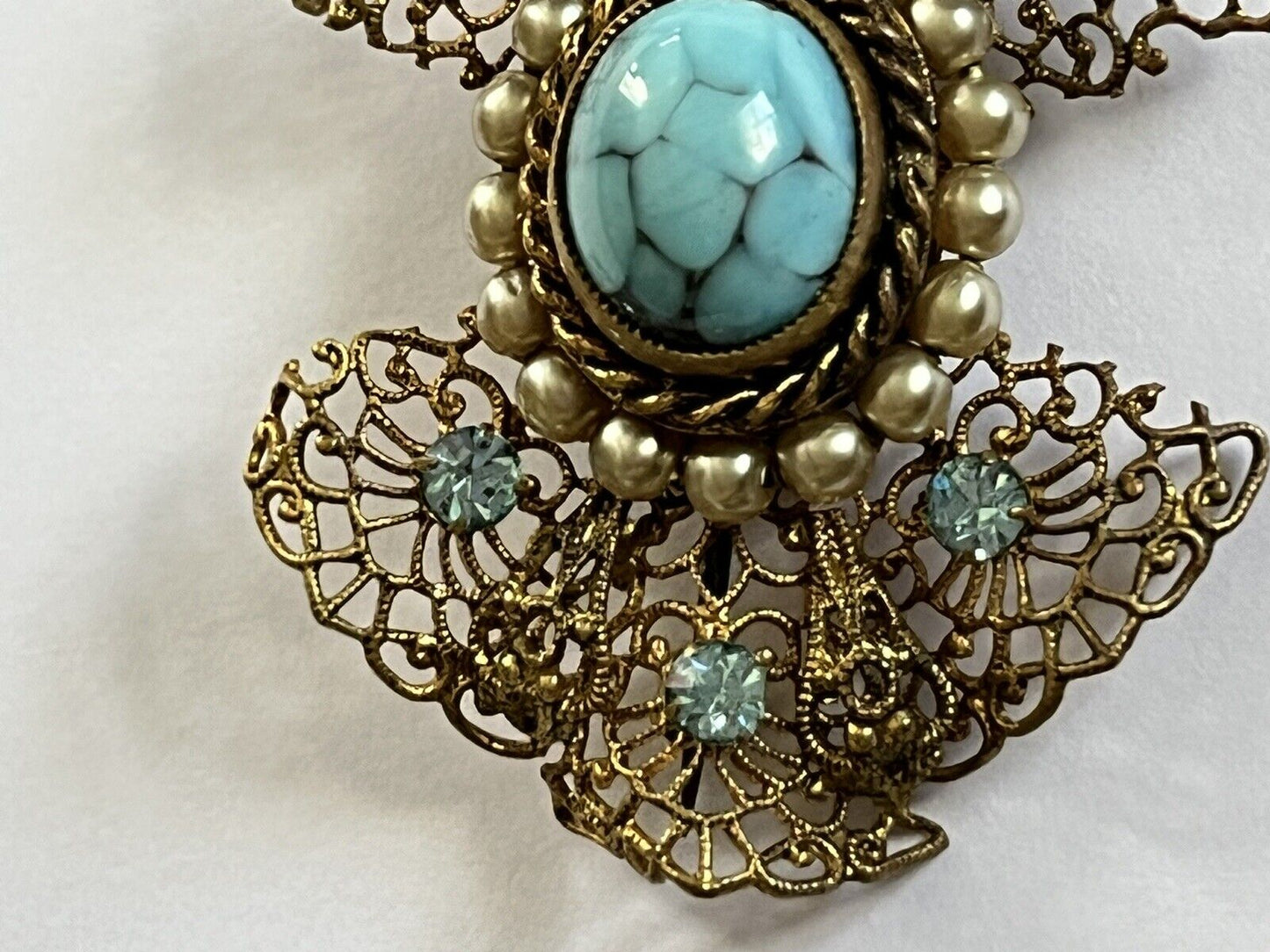 Vintage Gold Tone Filigree Diamanté Faux Turquoise Brooch
