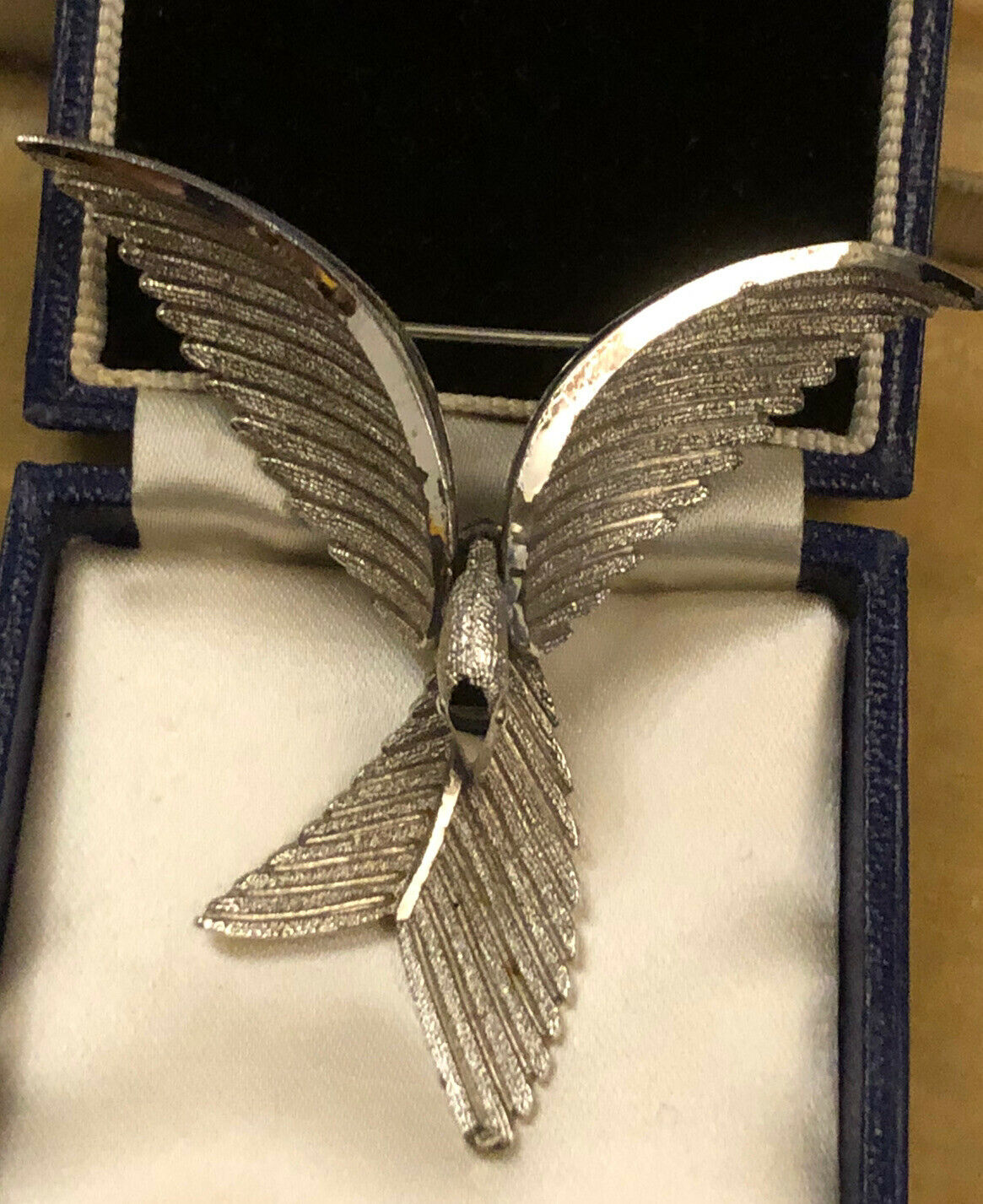 Vintage Silver Tone Numbered Stylised Bird Brooch