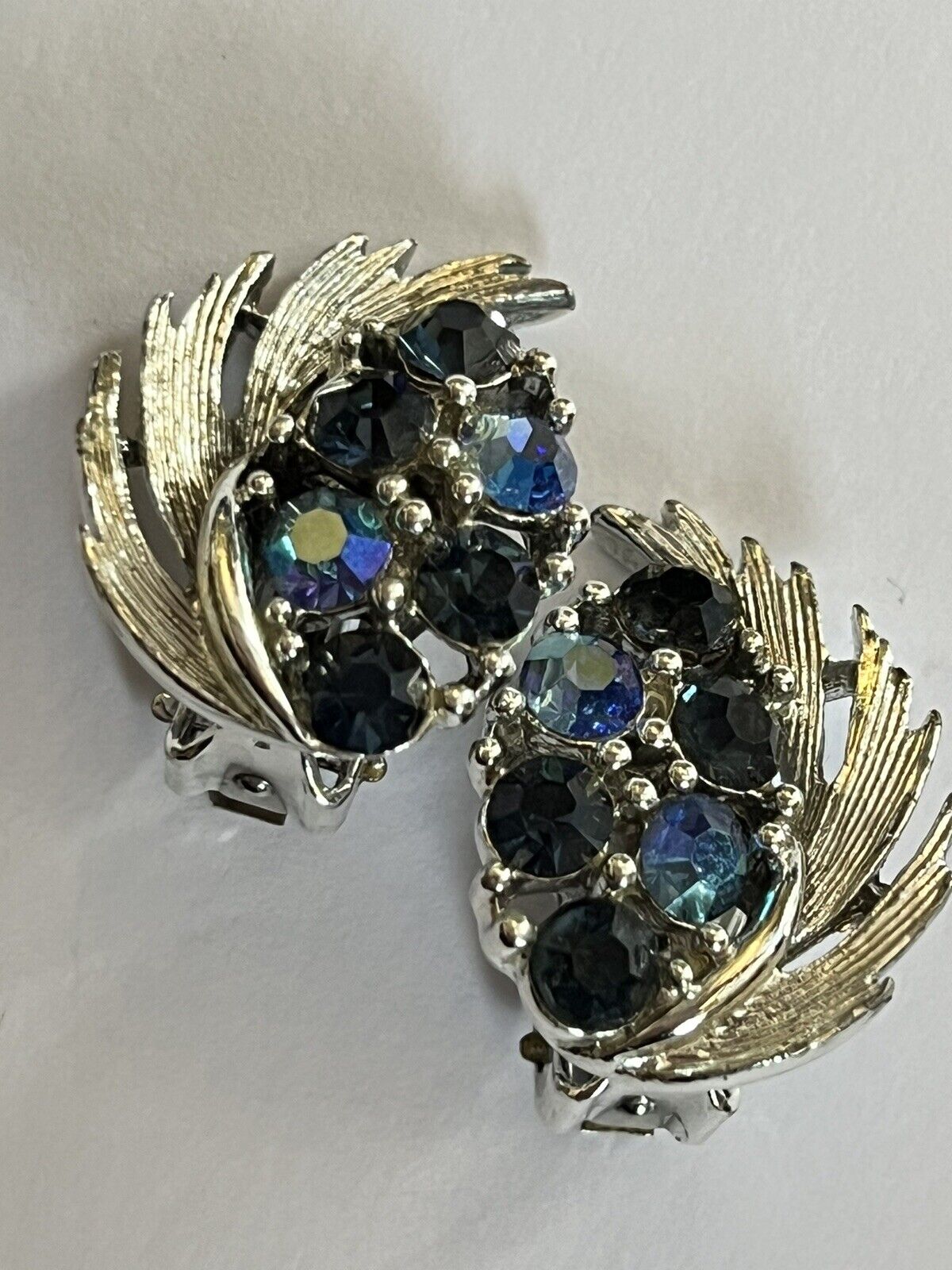 Vintage Lisner Signed Blue Diamanté Clip on Earrings
