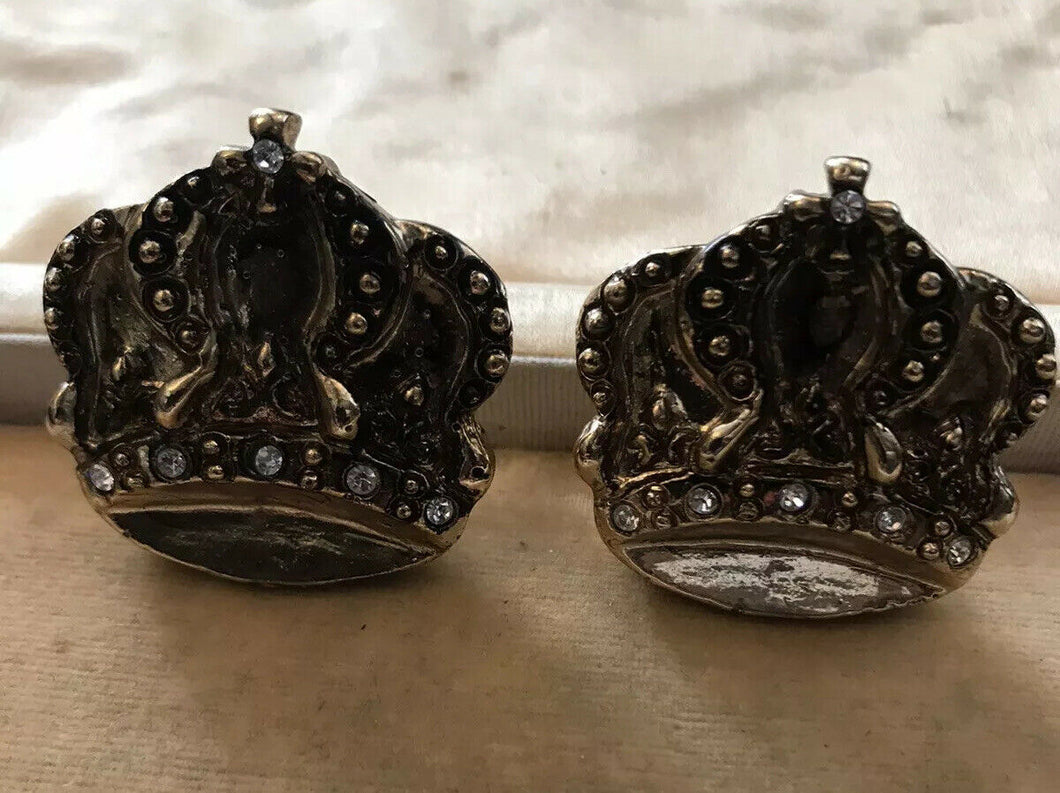 Vintage Crowns Gold Tone Clip On Earrings