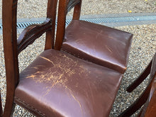Mahogany Extending Dining Table & 6 Chairs. With 2 Leaves.