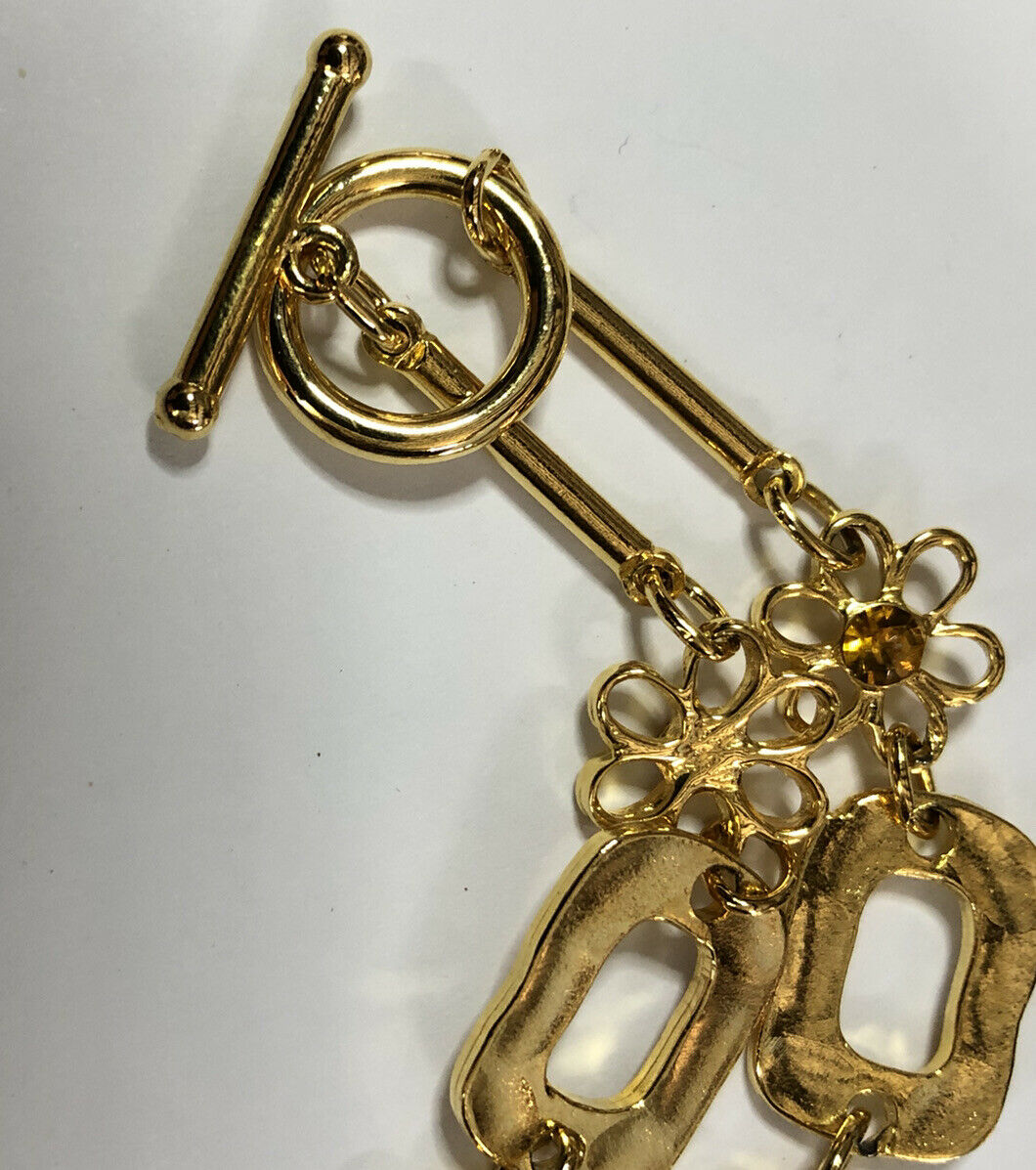 Vintage 1980s Gold Plated Unique Flowers Drop Necklace