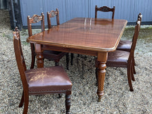 Mahogany Extending Dining Table & 6 Chairs. With 2 Leaves.