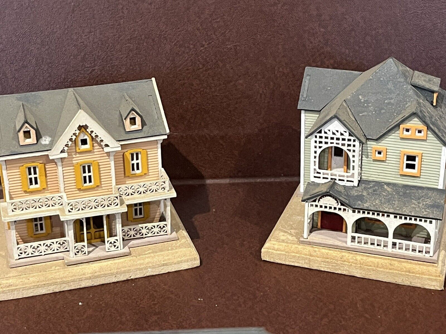 00 Gauge Wooden Houses, Highly Detailed