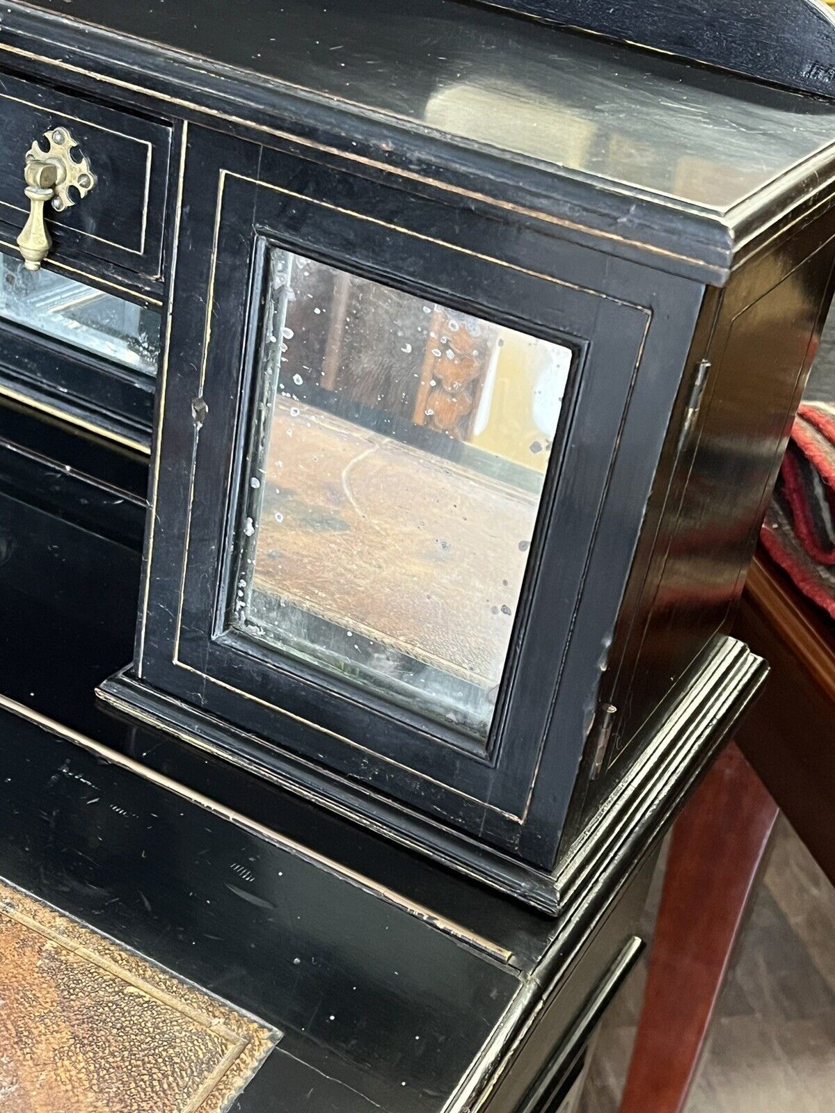 Aesthetic Movement Victorian Davenport Desk. Loads Of Storage.