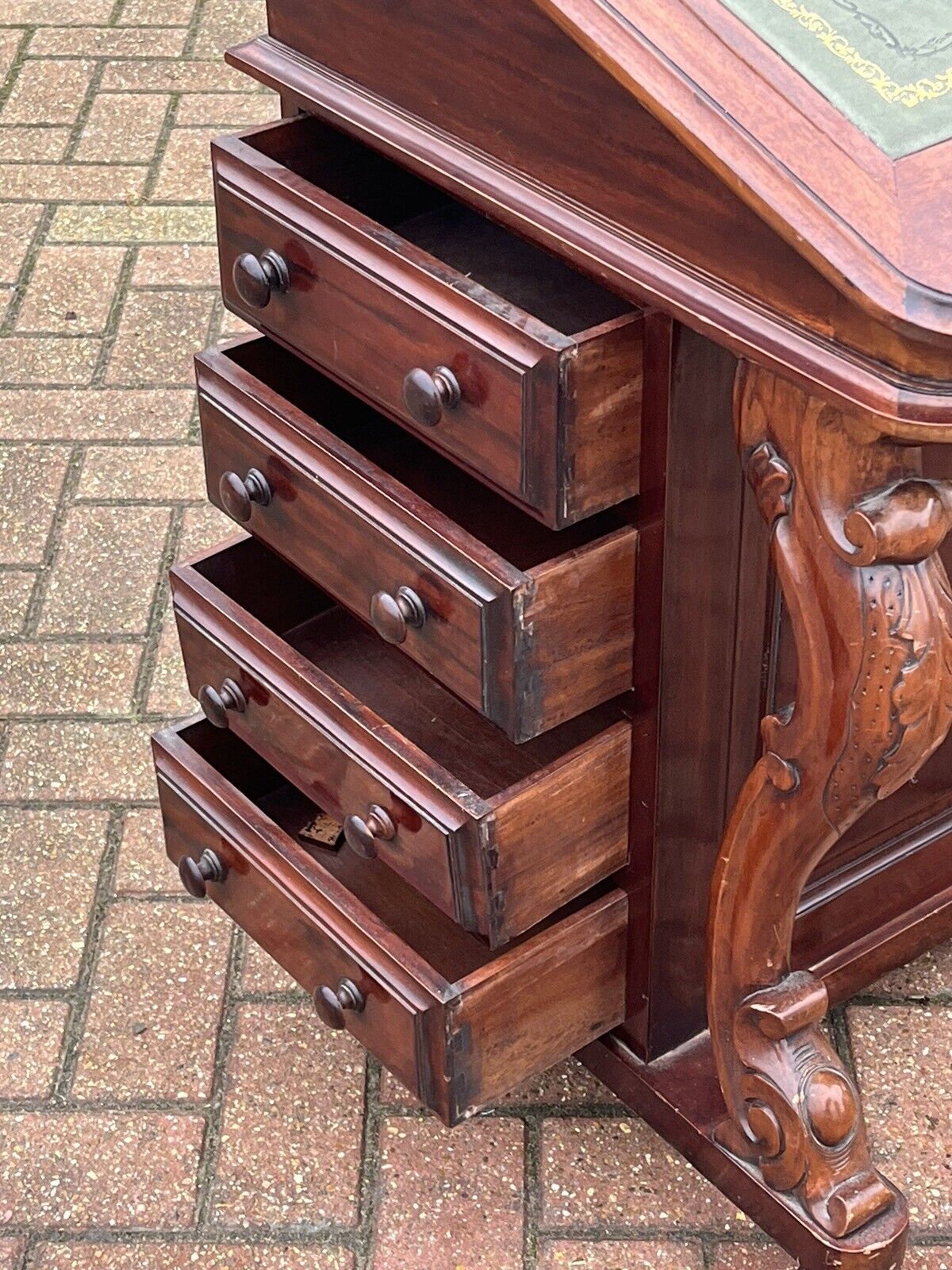 Mahogany Davenport Desk. 16 Drawers, Great Storage.