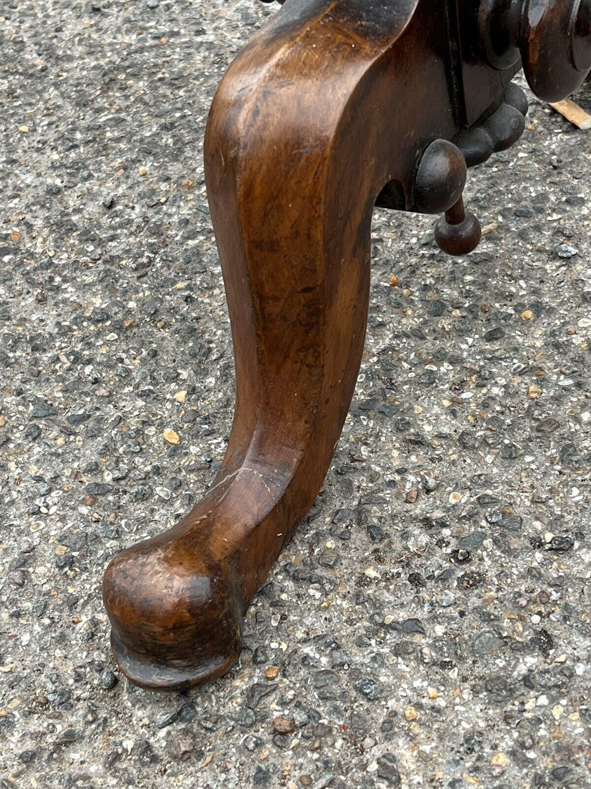 Antique  Mahogany Embroidery/ Tapestry Stand
