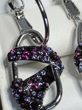 Vintage 1980s Rhodium Plated Purple Pink Cubic Zirconia Drop Earrings