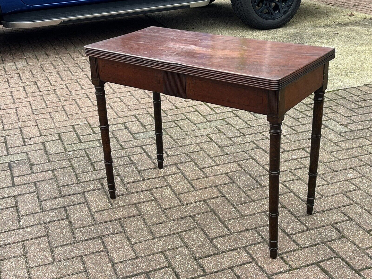 Antique Georgian Cuban Mahogany Games / Tea Table With Fold Over Lid