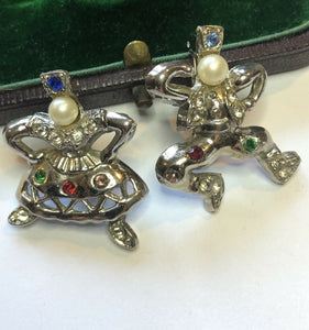 Vintage Silver Tone Diamanté Faux Pearl Dancing Pair Brooch Set
