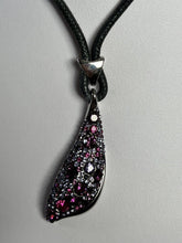Vintage Signed 1980s Rhodium Plated Purple Crystal Pendant Necklace