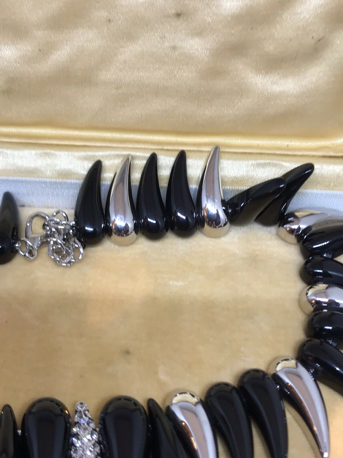 Vintage Black Silver Metal Diamanté Necklace