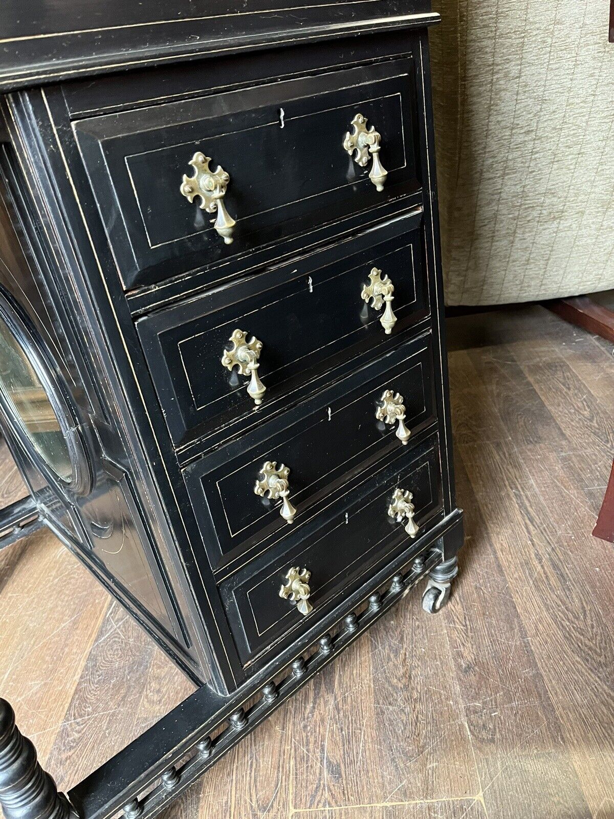 Aesthetic Movement Victorian Davenport Desk. Loads Of Storage.