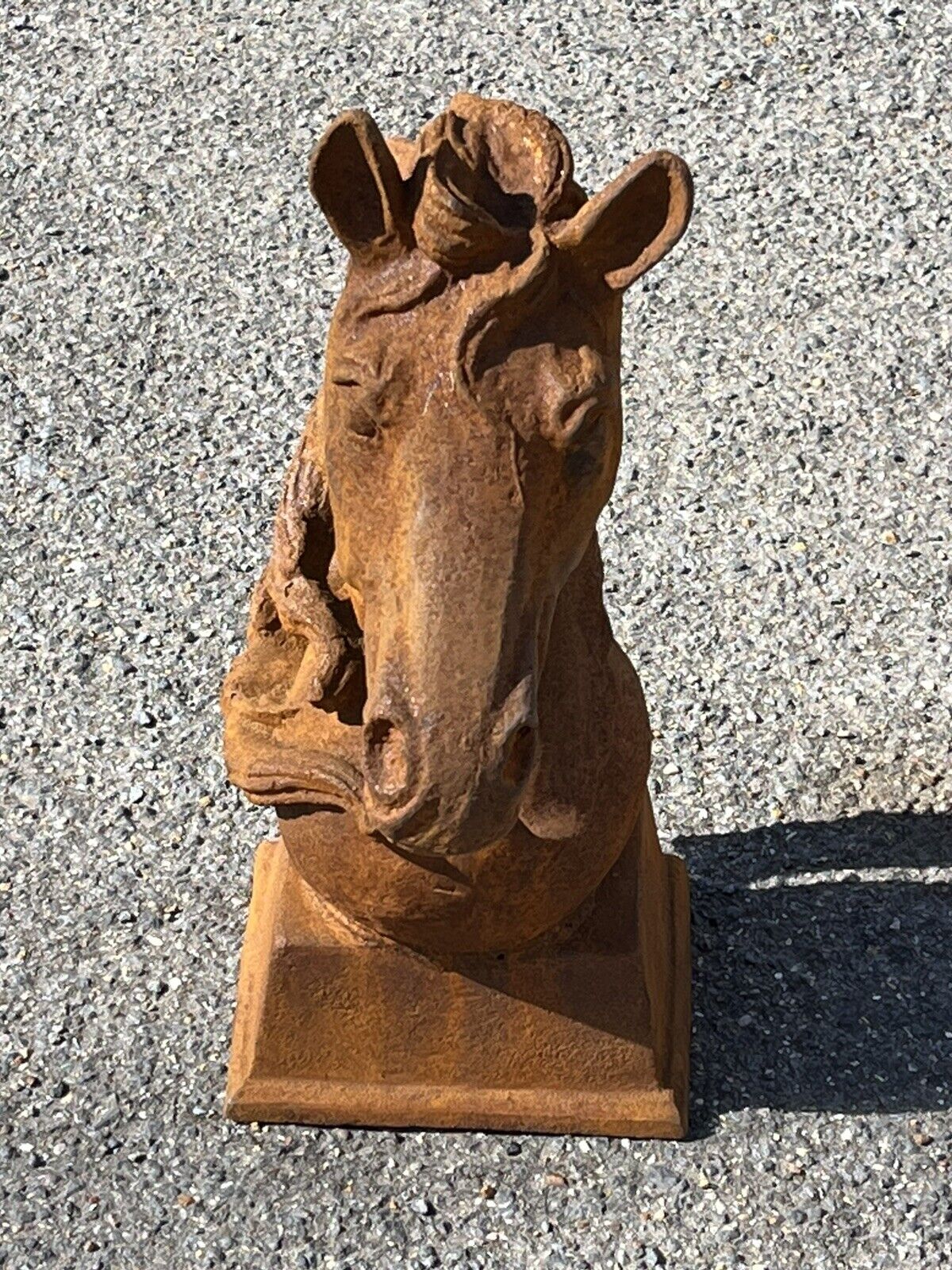 Horse Head Statue, Cast Iron, Large In Size. We Ship Worldwide.