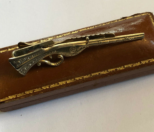 Vintage Novelty Rifle Silver Tone Tie Clip