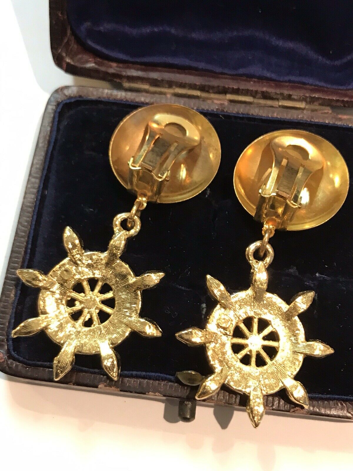 Vintage Gold Tone Nautical Blue Enamel Clip On Earrings