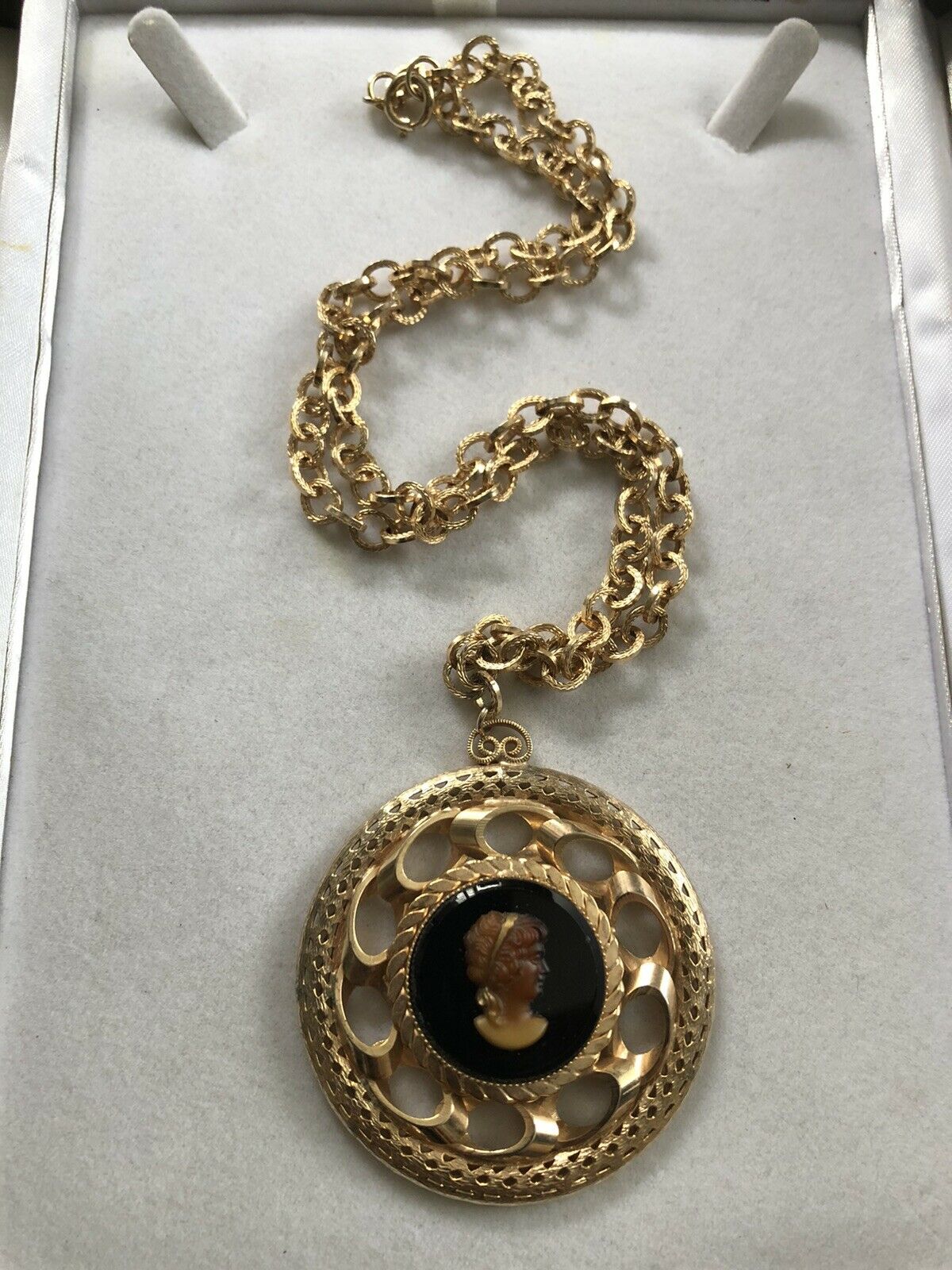 Vintage Cameo Glass Gold Tone Statement Long Length Necklace