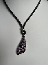 Vintage Signed 1980s Rhodium Plated Purple Crystal Pendant Necklace