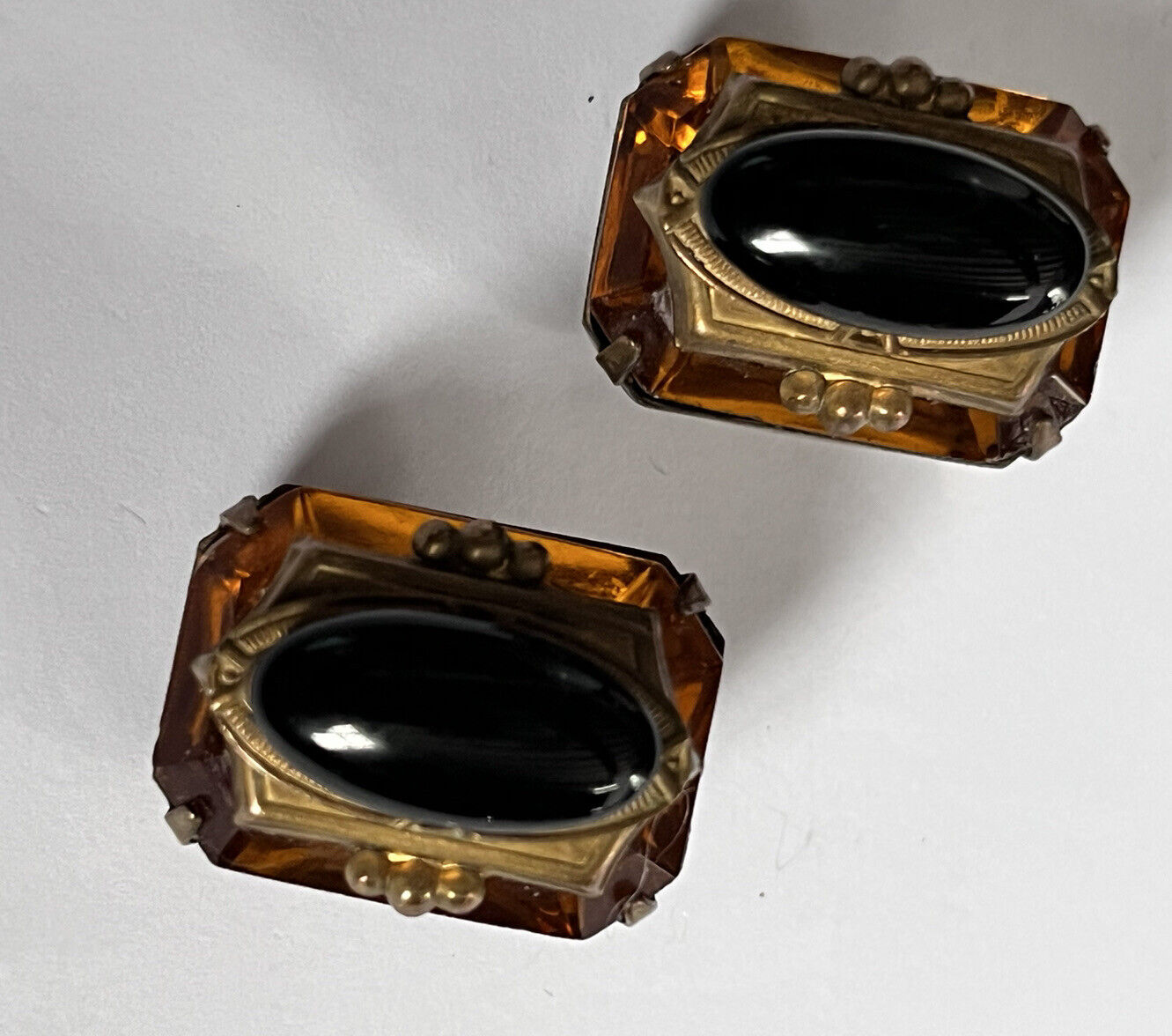 Vintage Gold Tone Clip On Earrings
